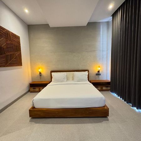 Nova Guest House Canggu Esterno foto