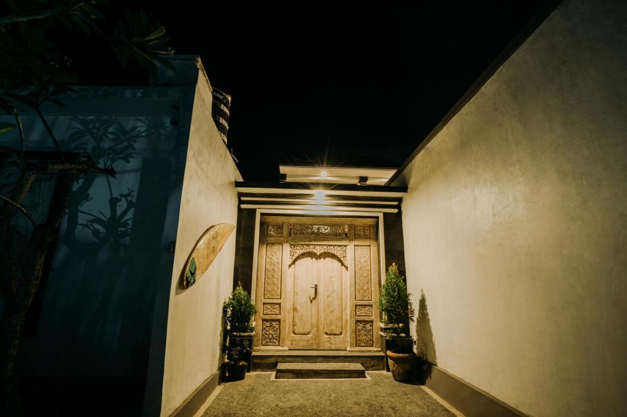 Nova Guest House Canggu Esterno foto
