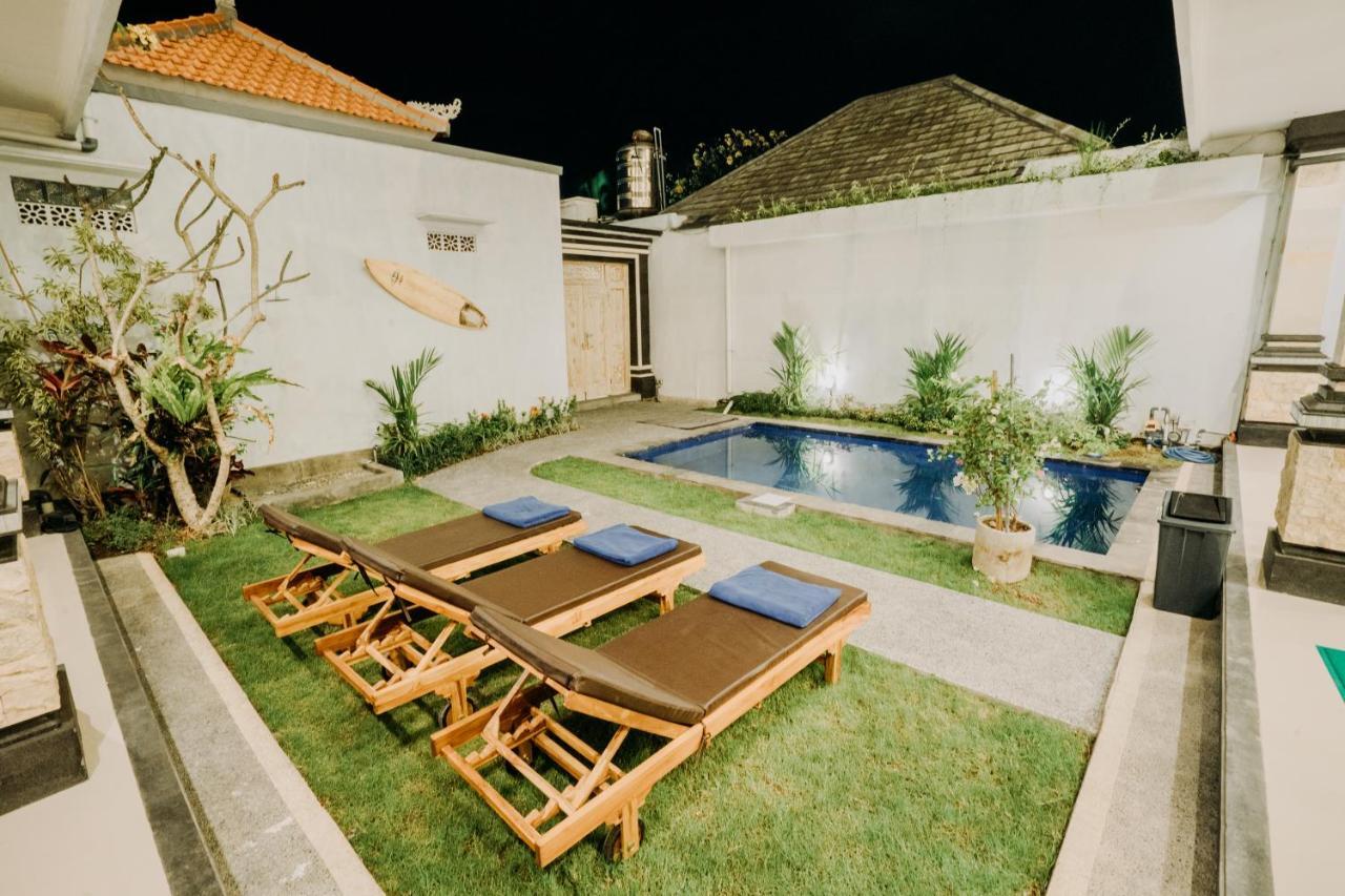 Nova Guest House Canggu Esterno foto