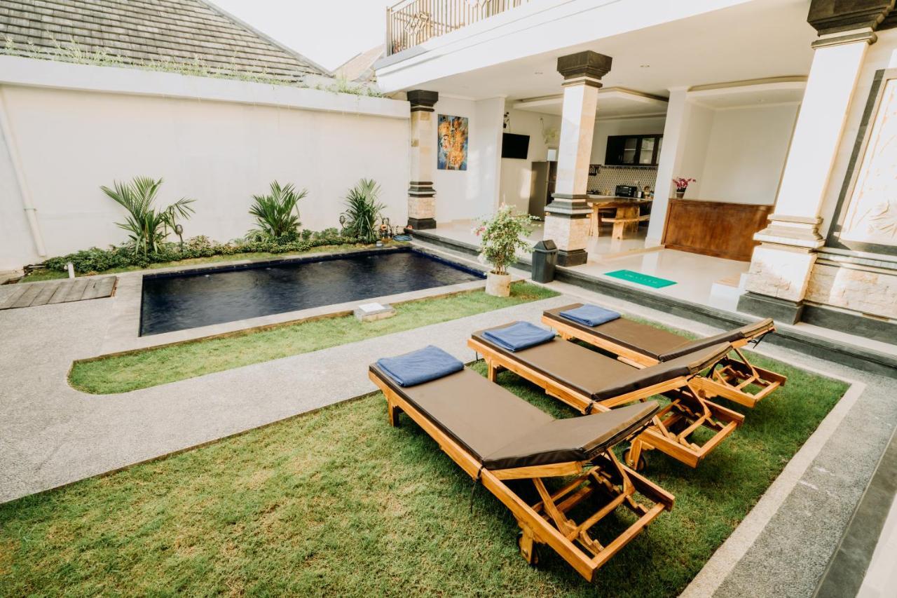Nova Guest House Canggu Esterno foto