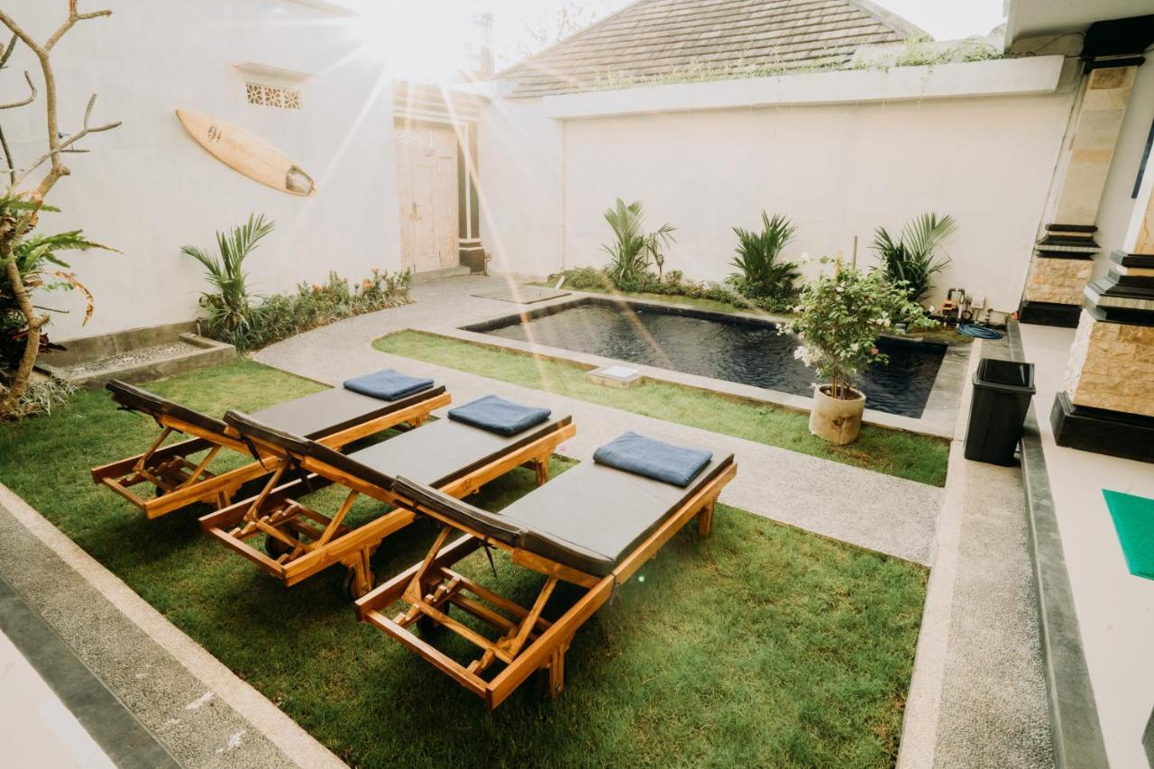 Nova Guest House Canggu Esterno foto